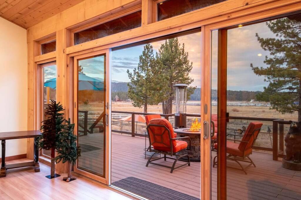 Lake Time Villa New Luxury With Hot Tub Биг Бэар Лейк Экстерьер фото